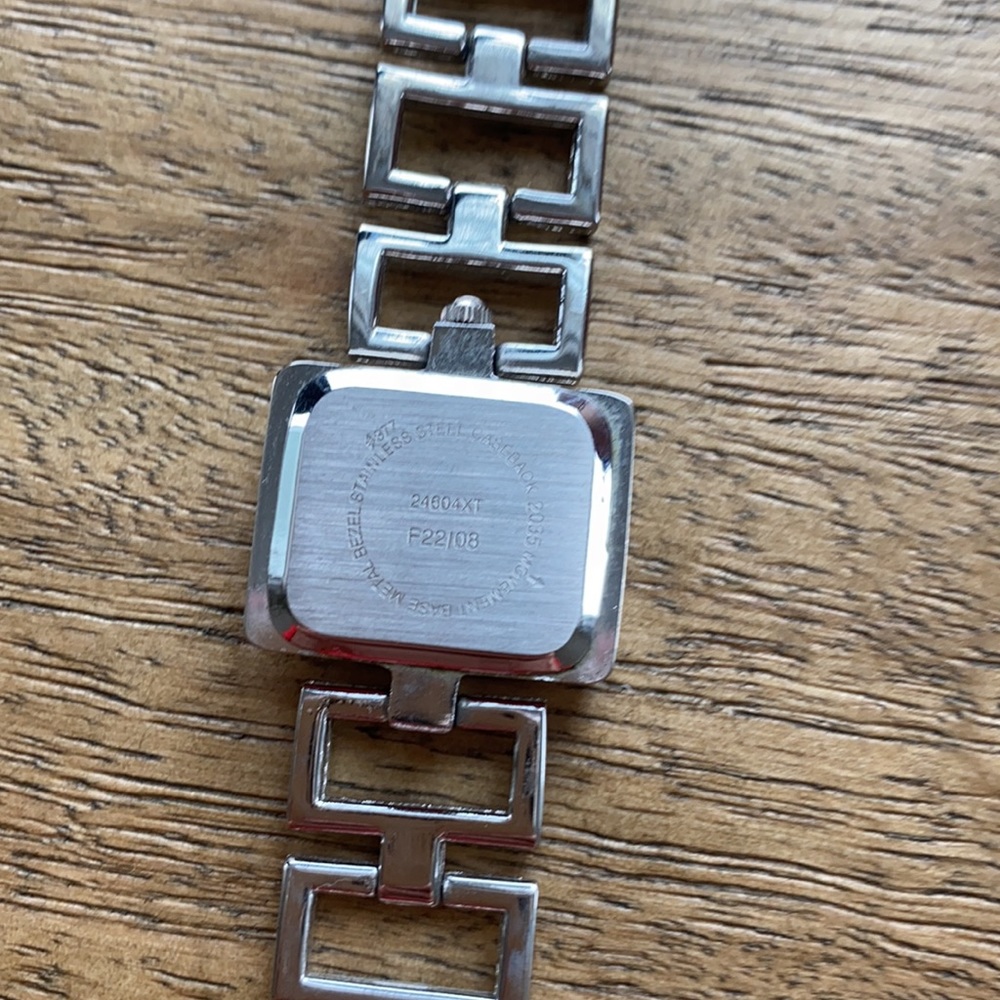 Silver Watch - Picture 5 of 5